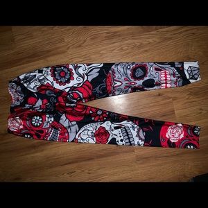 Skull day of the dead pattern leggings